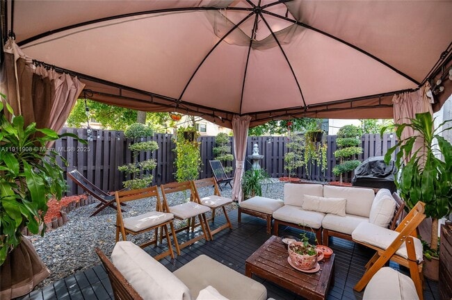 Building Photo - 11339 SW 132nd Pl