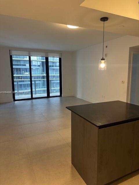 Building Photo - 1010 Brickell Ave