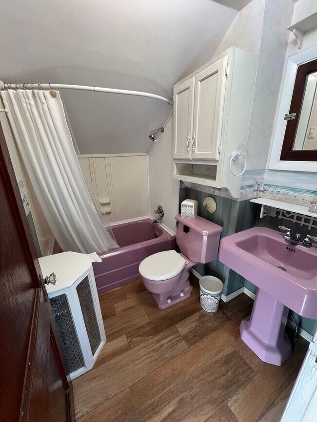 Building Photo - 3 Bedroom/2.5 Bathroom Home in Peoria for Lease