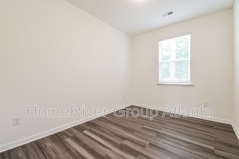 Building Photo - 1505 Albert Ln NW