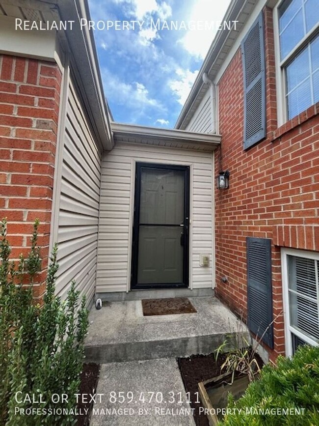Building Photo - 310 Outrider Way
