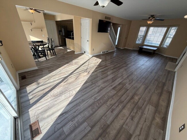 Building Photo - 1148 Somerville Dr