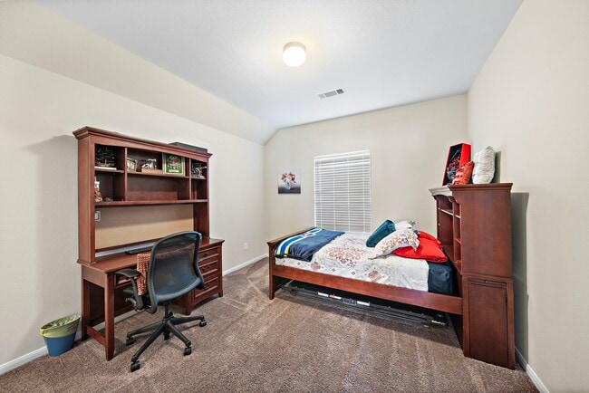 Building Photo - 3627 Grand Prom