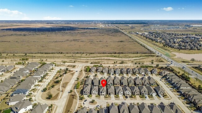 Building Photo - 7030 House Wren Ct