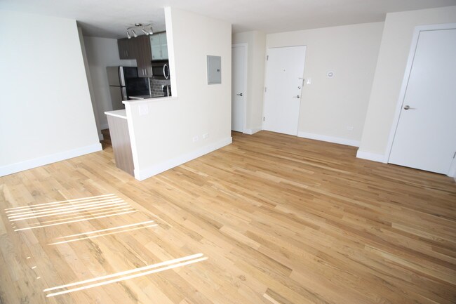 Building Photo - The Gallery