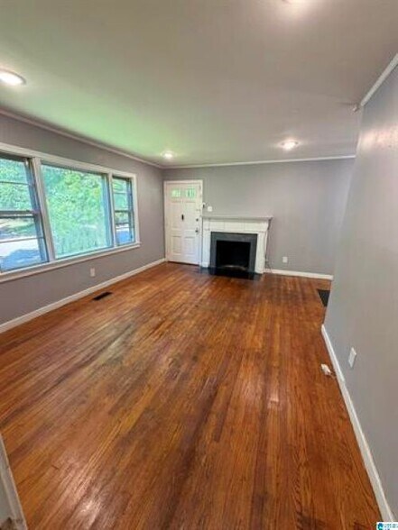 Building Photo - 462 86th St S