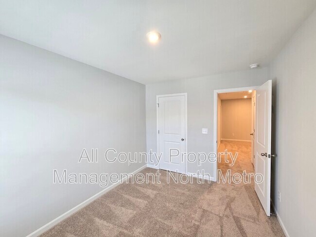 Building Photo - 107 Brandon Ridge
