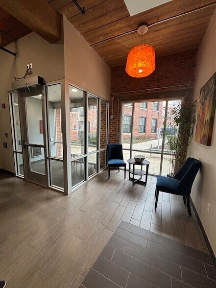 Building Photo - 88 Gerrish Ave