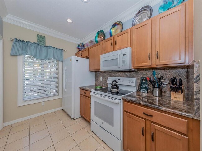 Building Photo - 12905 Tiger Eye Dr