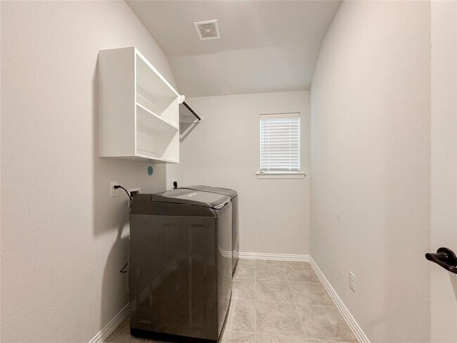 Building Photo - 213 Bonita Beach Dr