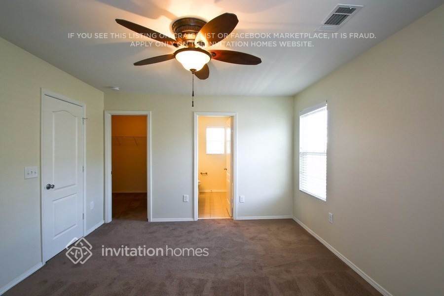 Building Photo - 16141 Spruell St
