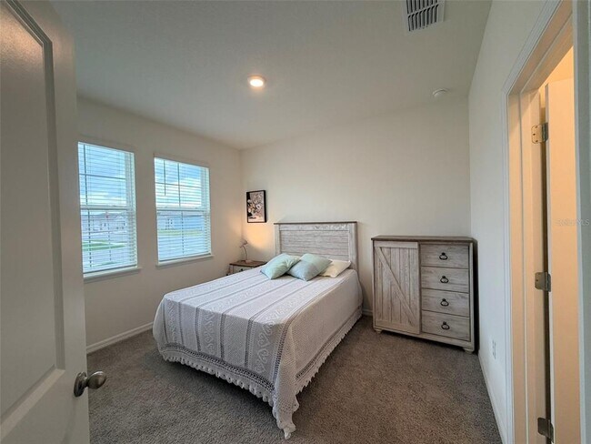 Building Photo - 3321 Arch Ave