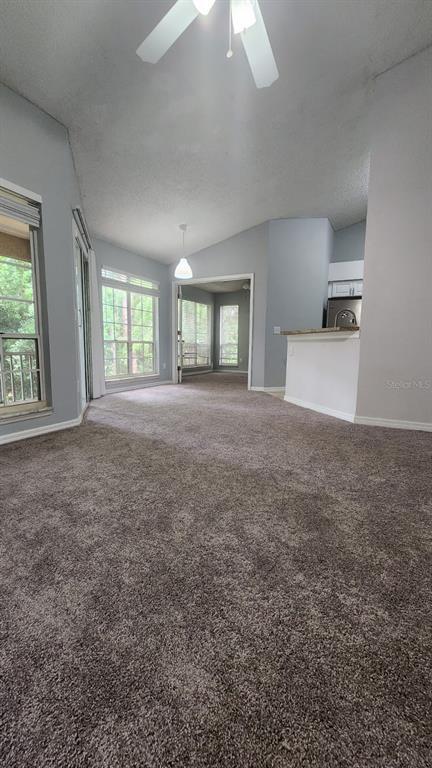 Building Photo - 4680 Sussex Terrace