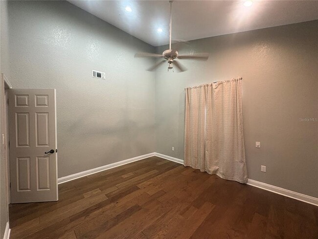 Building Photo - 1285 S Lightsey Ave