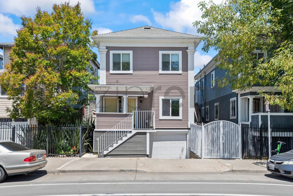 Building Photo - Unit 1104