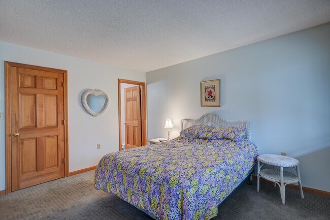 Building Photo - 23 Northbrook Cir