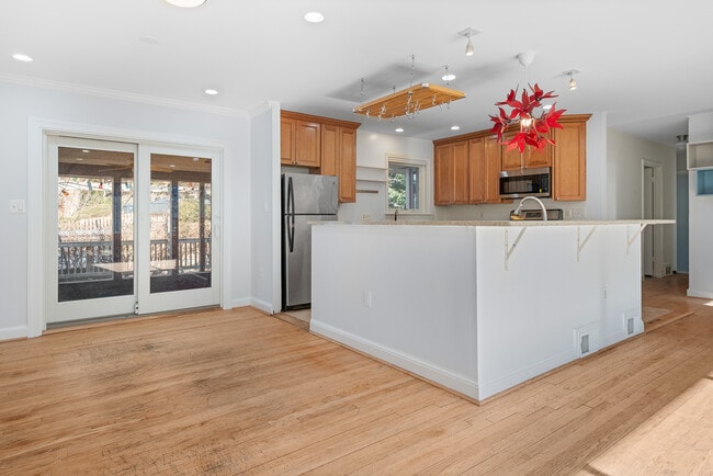 Building Photo - 1407 Leegate Rd NW