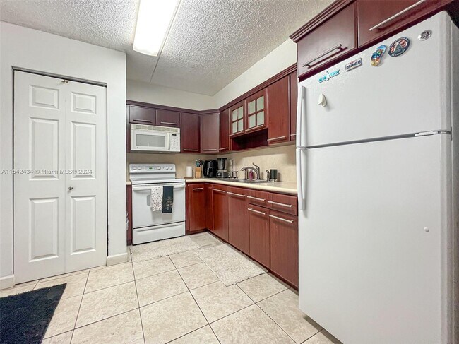 Building Photo - 6195 NW 186th St