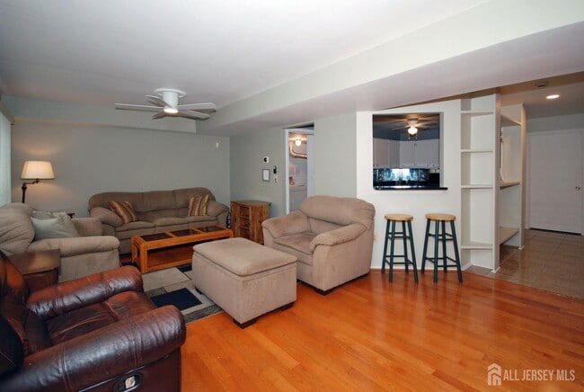 Building Photo - 1101 Stony Brook Way