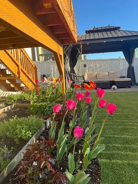 Building Photo - 3742 80th Ave NE