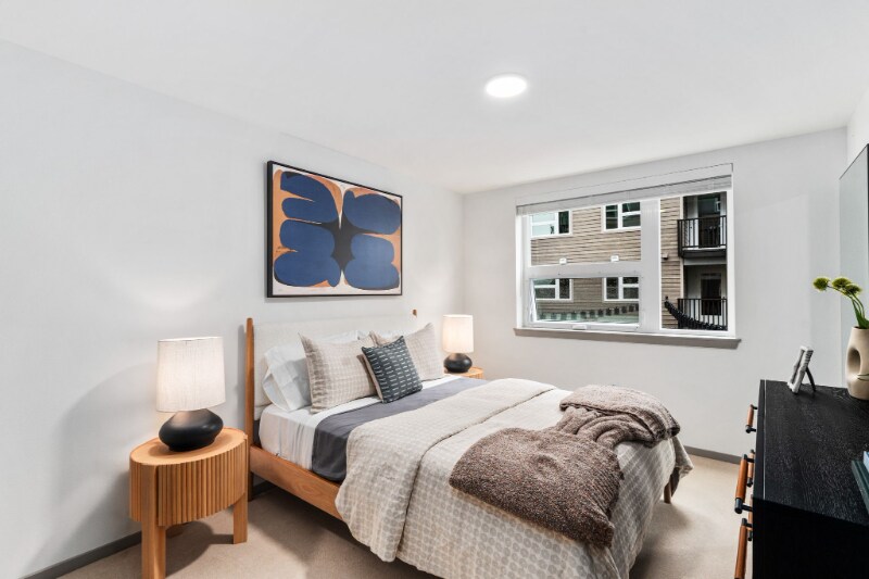 Building Photo - 2950 NE 11th St