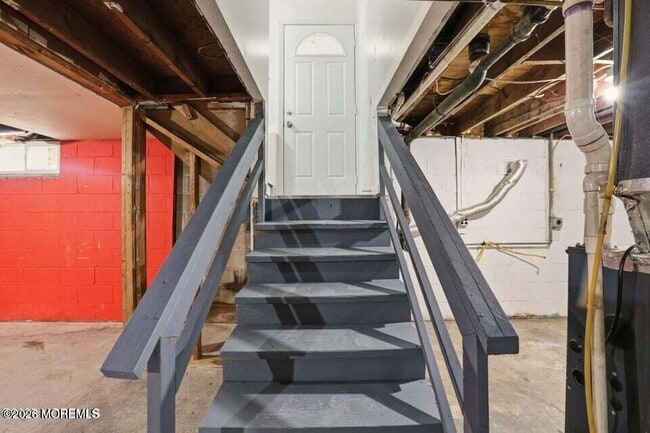 Building Photo - 28 Brandies Rd