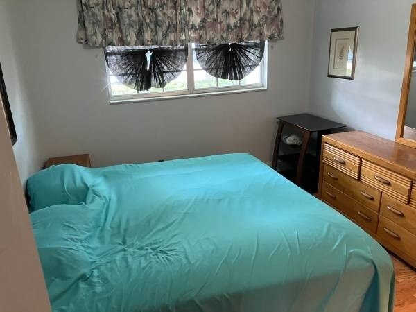 Building Photo - 11200 102nd Ave