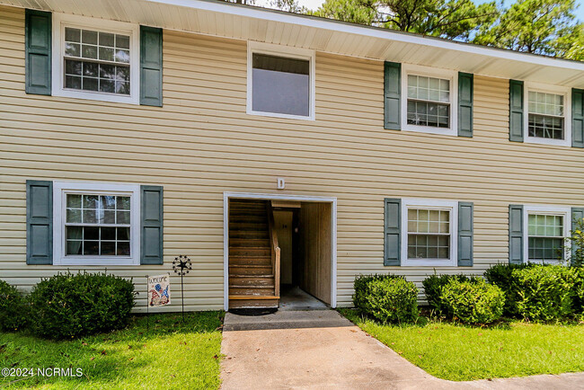 Primary Photo - 201 Shipman Rd