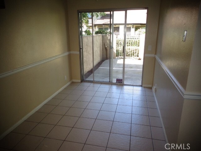 Building Photo - 5829 Laguna Way