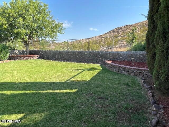 Building Photo - 7673 Paiute Way