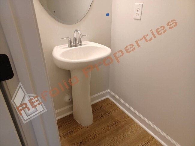 Building Photo - 9104 Kitchin Farms Wy