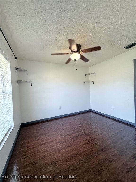 Building Photo - 3515 Marlin Dr