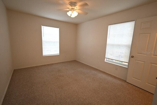 Building Photo - 36047 Deer Creek Dr