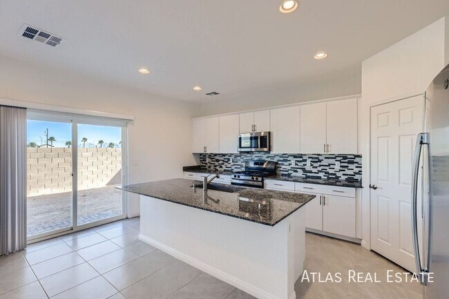 Building Photo - 4044 N Atoll Reefs St