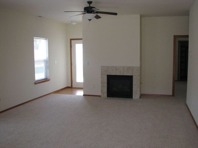 Building Photo - 7806 W 5th Ave