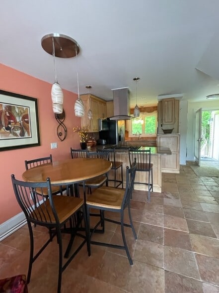 Building Photo - 4232 Bolton Valley Access Rd