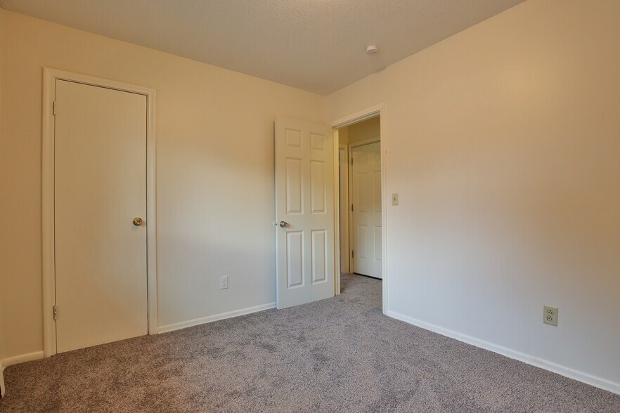 Building Photo - 8813 18th Avenue South