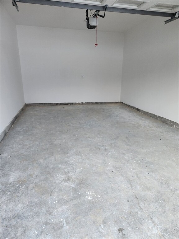 Building Photo - 32 Aspen Dr