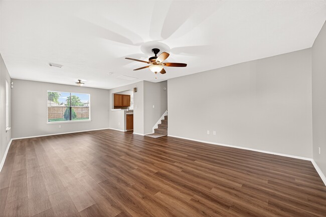 Building Photo - 4115 Sand Ripple Ln