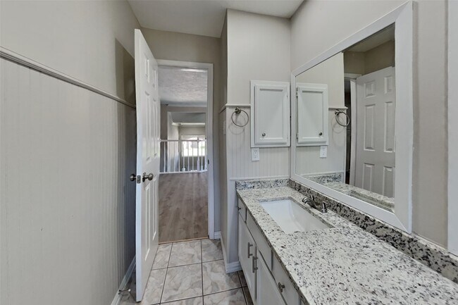Building Photo - 6111 Sparks Valley Ct