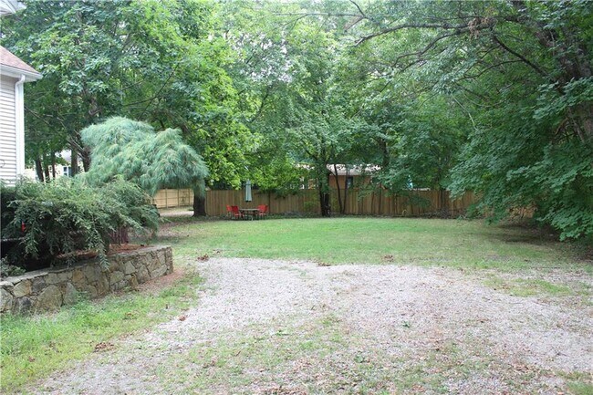 Building Photo - 100 W Allenton Rd