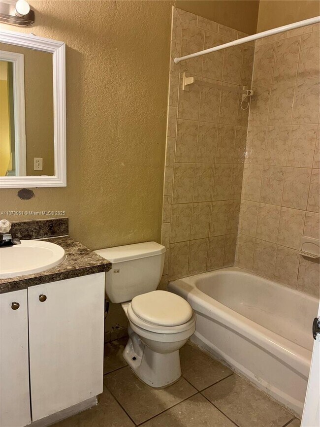 Building Photo - 28115 SW 143rd Ct