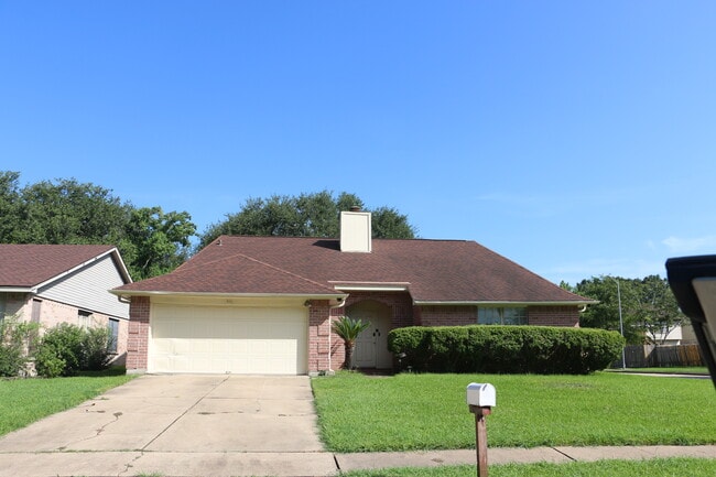 Building Photo - 446 Richvale Ln