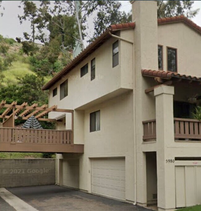 Building Photo - COMING SOON REMODELED 2 BEDROOM 2.5 BATH, 2 CAR GARAGE CONDO MISSION VALLEY