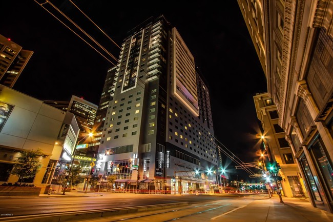 Building Photo - 11 N Central Ave