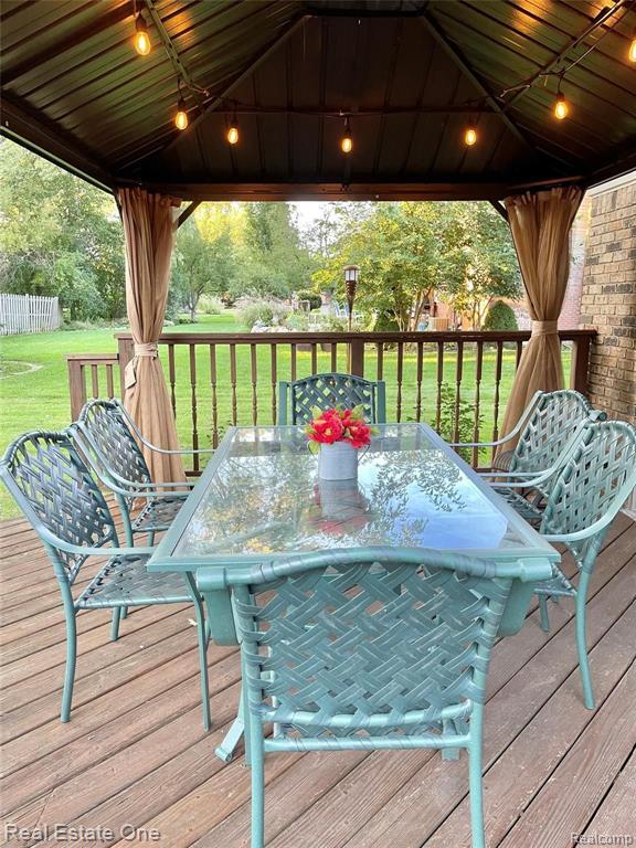 Building Photo - 5255 Folkstone Dr