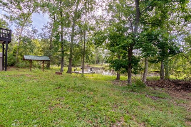 Building Photo - 202 Lagoon Dr