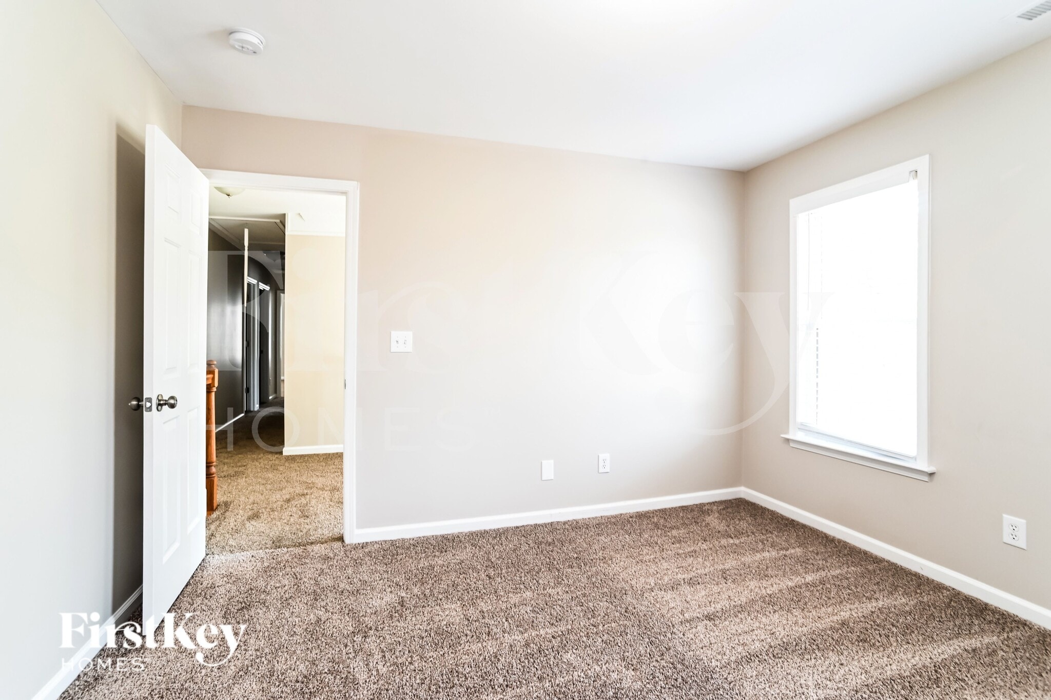 Building Photo - 1113 Boxelder Ln