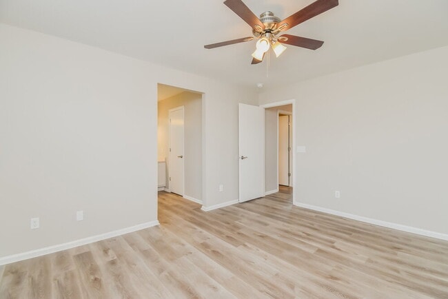 Building Photo - 7740 Barn Owl Dr