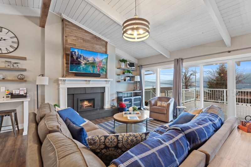 Building Photo - 23608 E 2nd Ave